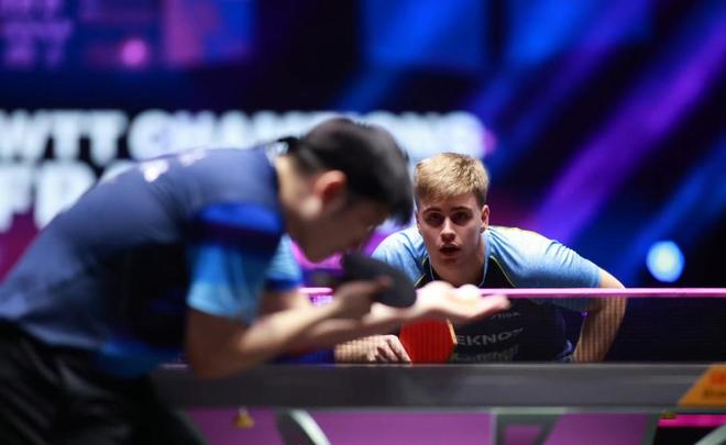 承载着职业 承载着职业