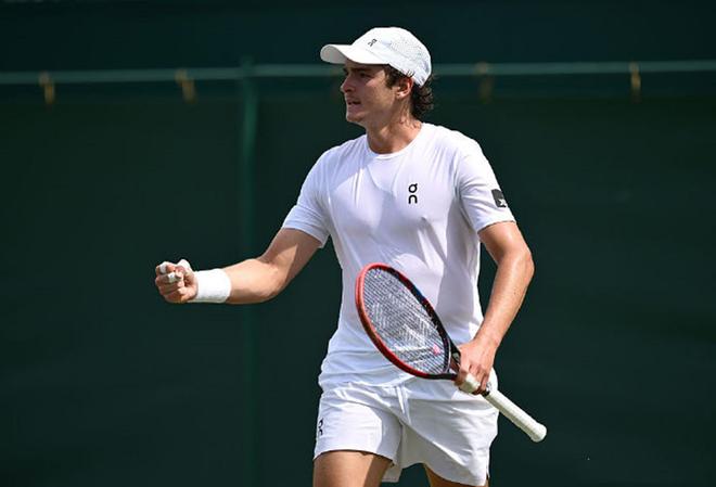 至今仍是球 至今仍是球