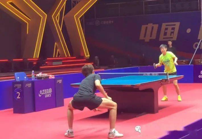 面对这样厚 面对这样厚